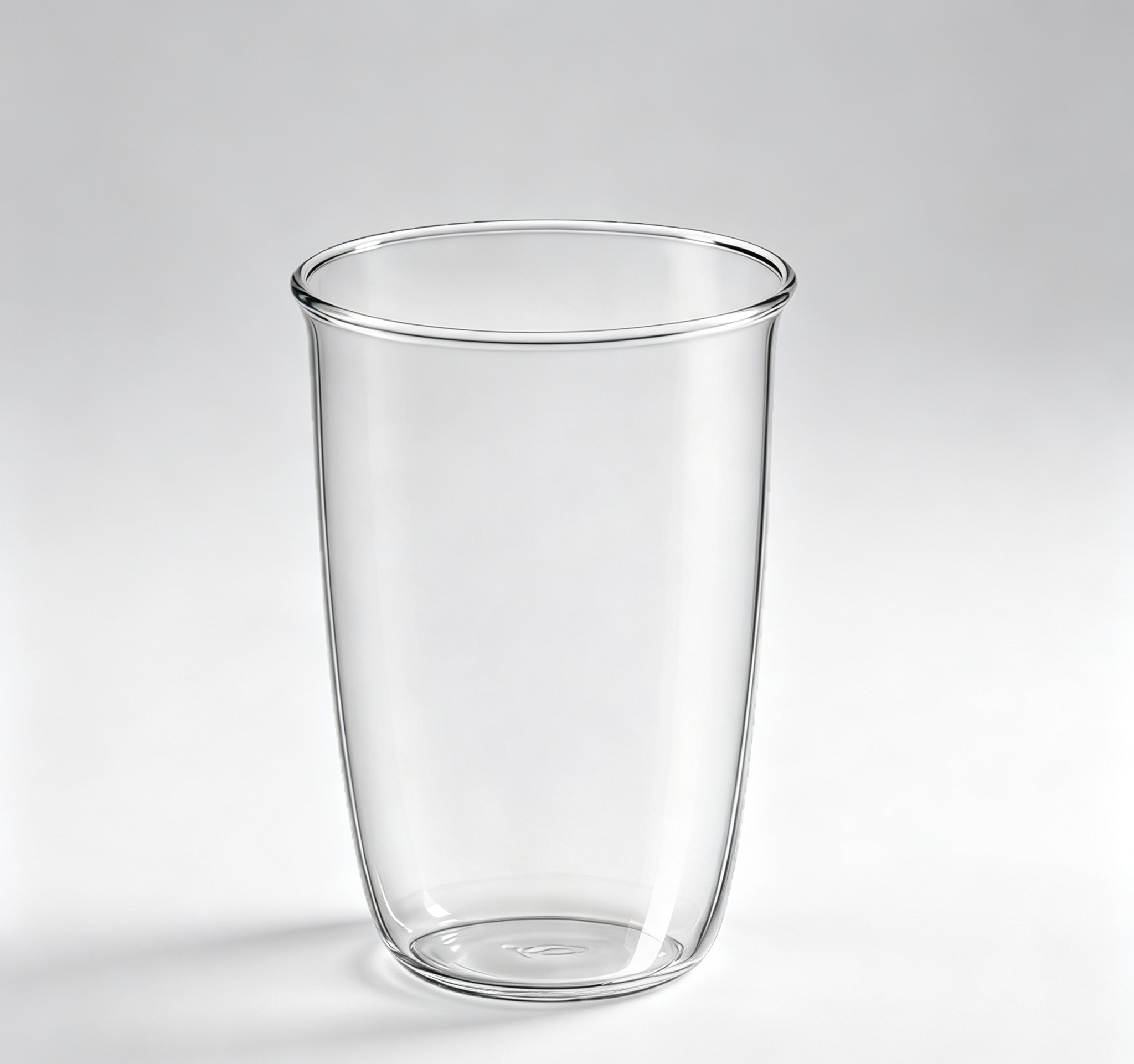 Sleek Ins-Style Clear Glass Water Cup for Iced Latte, Fruit Tea & Sparkling Water